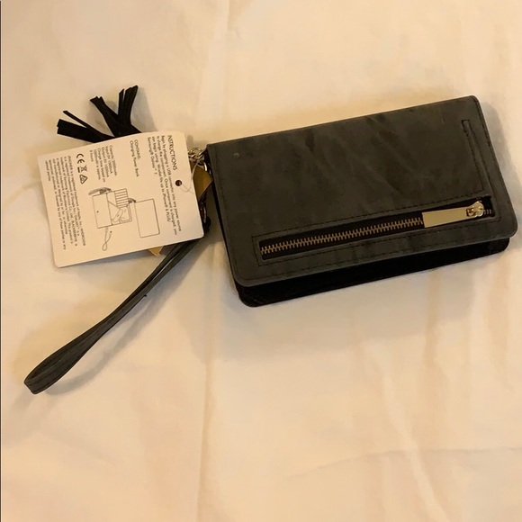 Cell phone wallet and charger - Picture 3 of 3